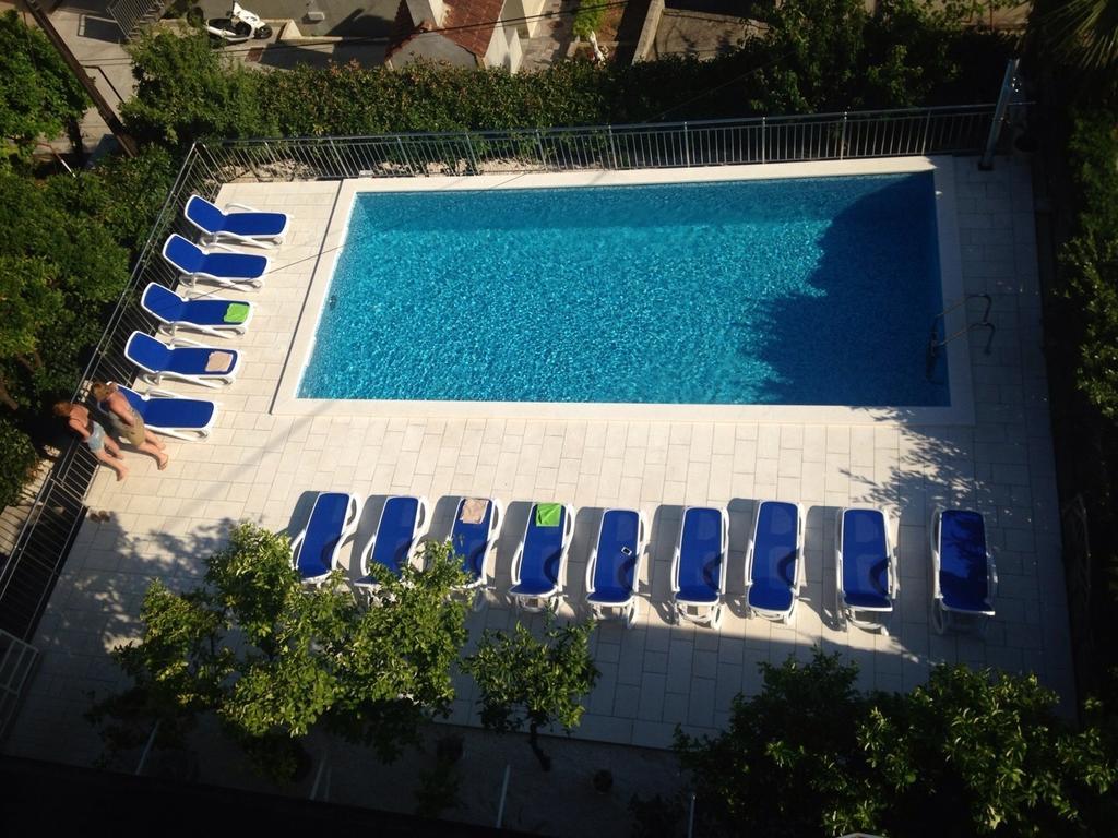 Hotel Bavaria Trogir Donji Seget Dış mekan fotoğraf