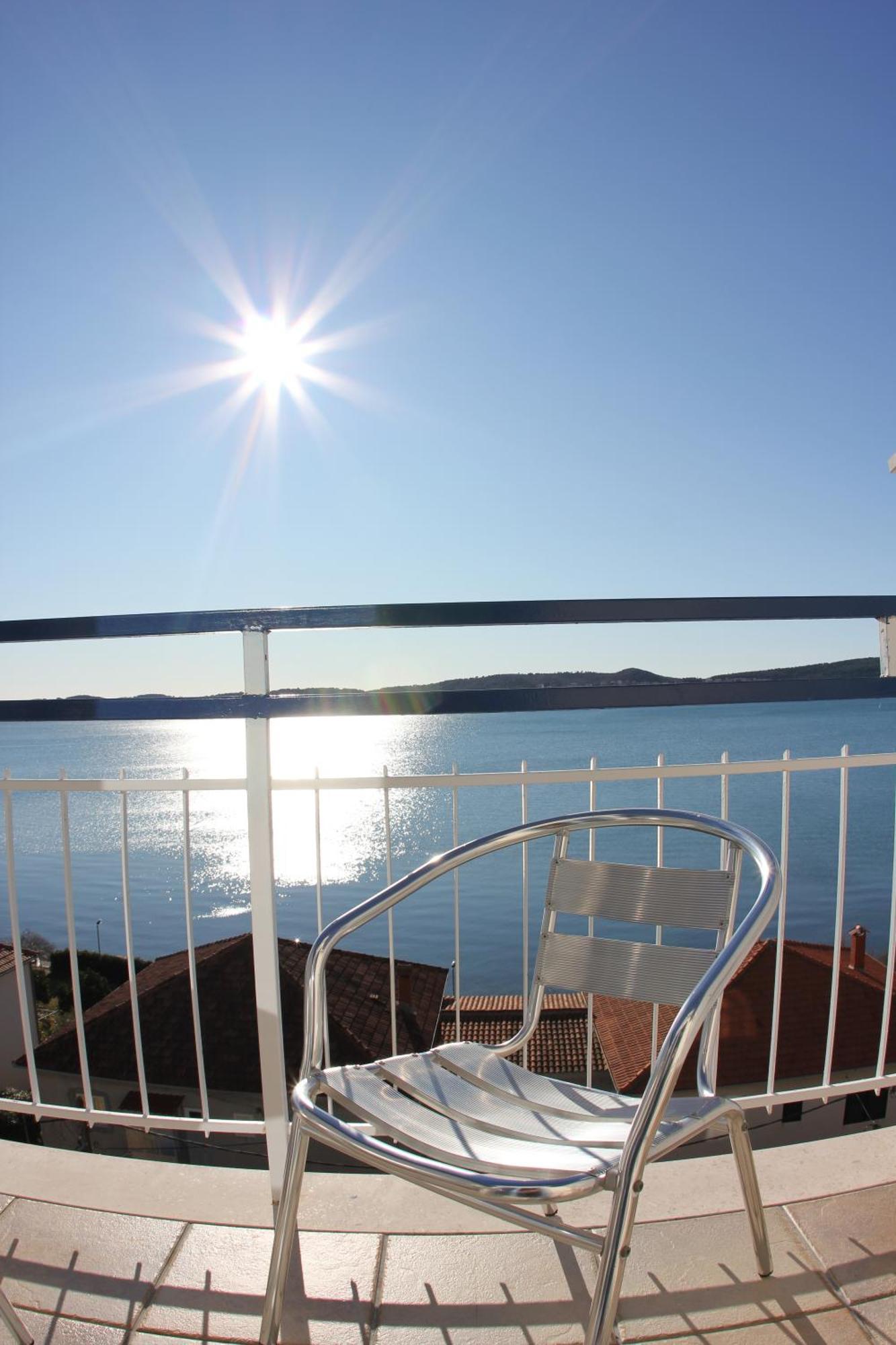 Hotel Bavaria Trogir Donji Seget Dış mekan fotoğraf