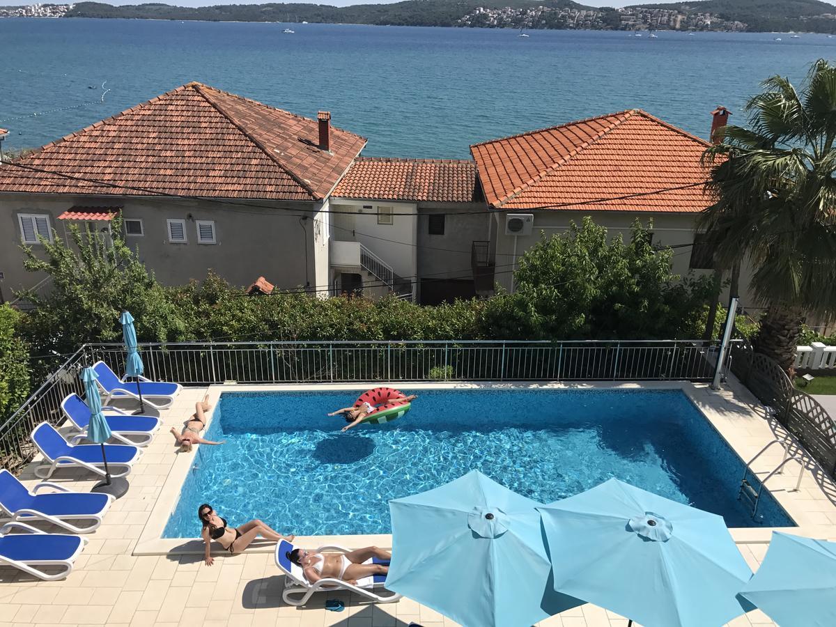 Hotel Bavaria Trogir Donji Seget Dış mekan fotoğraf
