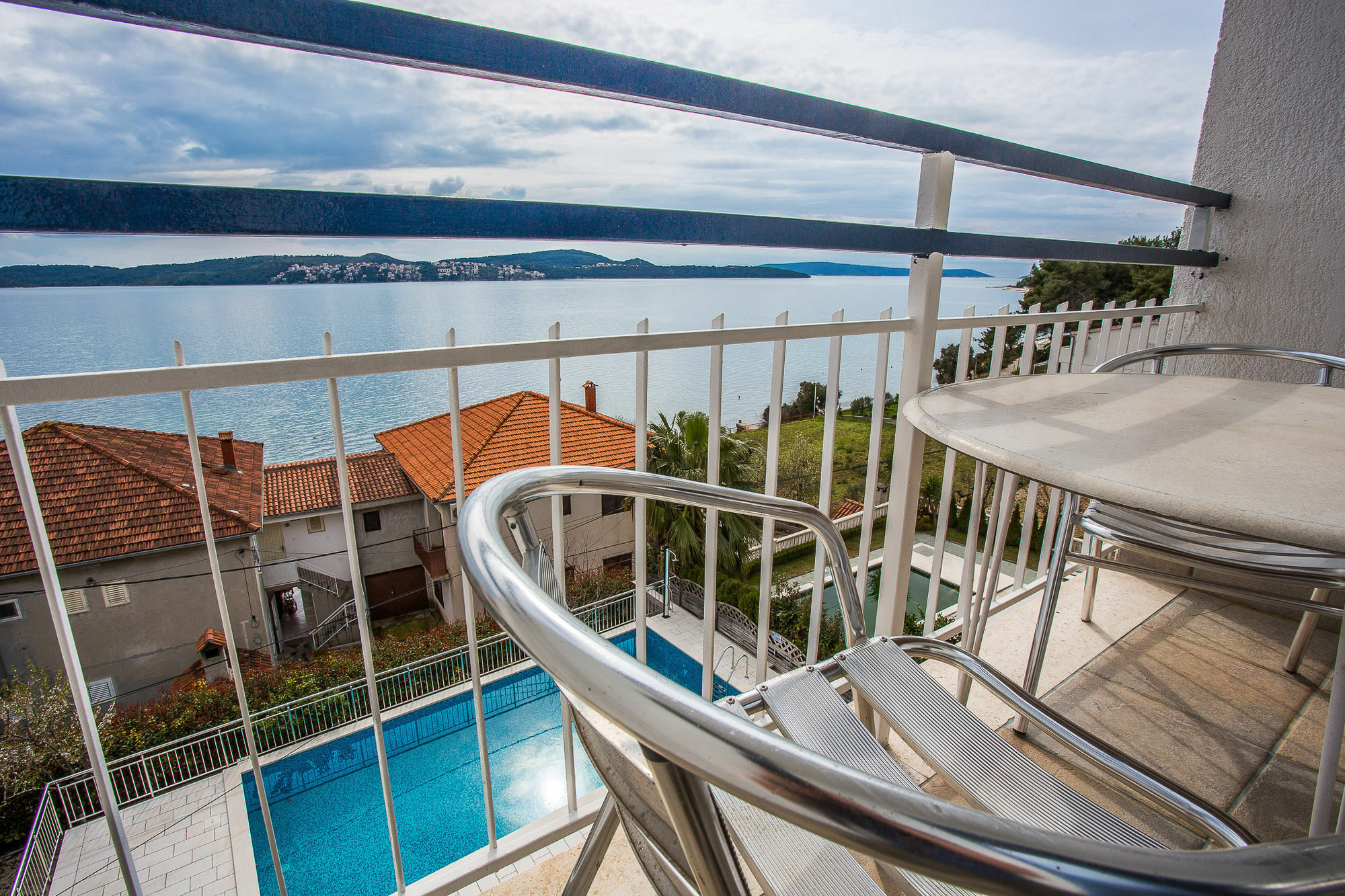 Hotel Bavaria Trogir Donji Seget Dış mekan fotoğraf